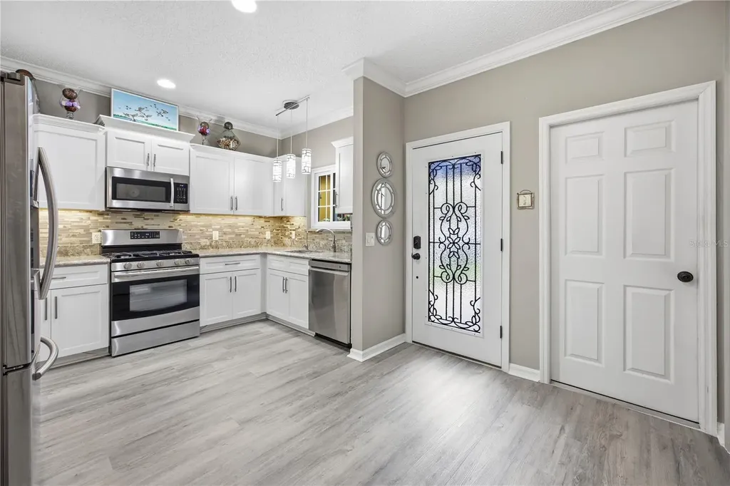 1220 Avenida De Las Casas The Villages FL 32159