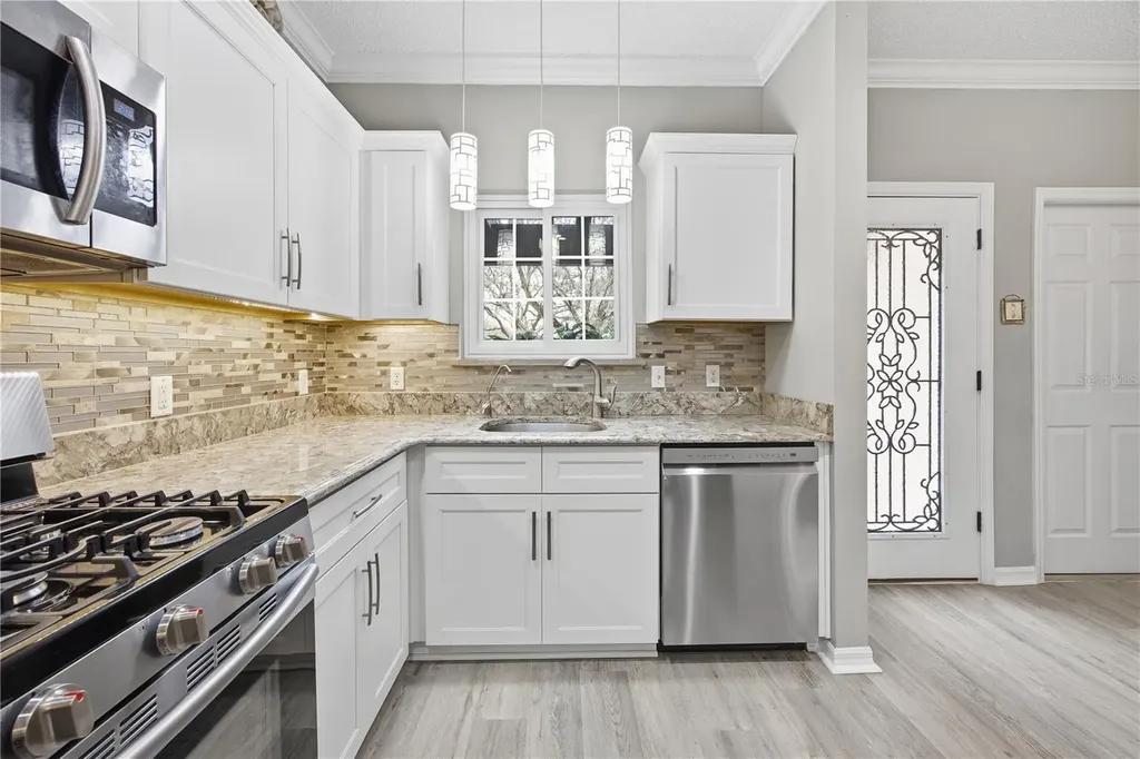 1220 Avenida De Las Casas The Villages FL 32159