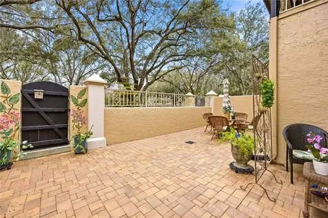 1220 Avenida De Las Casas The Villages FL 32159