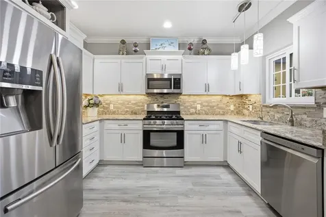 1220 Avenida De Las Casas The Villages FL 32159