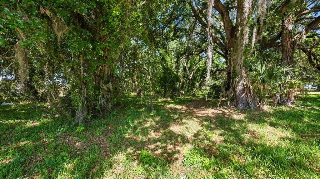 1500 N Hoagland Boulevard Kissimmee FL 34741