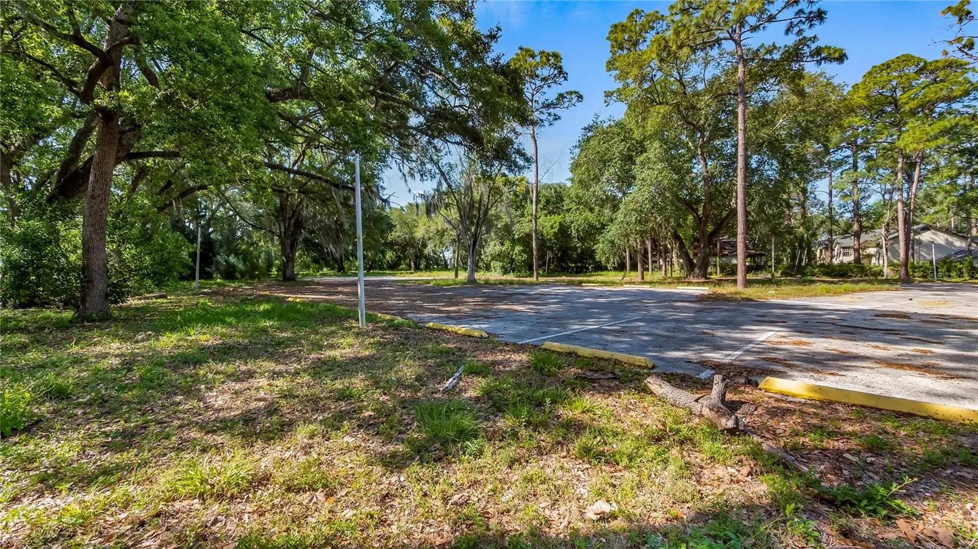 1500 N Hoagland Boulevard Kissimmee FL 34741