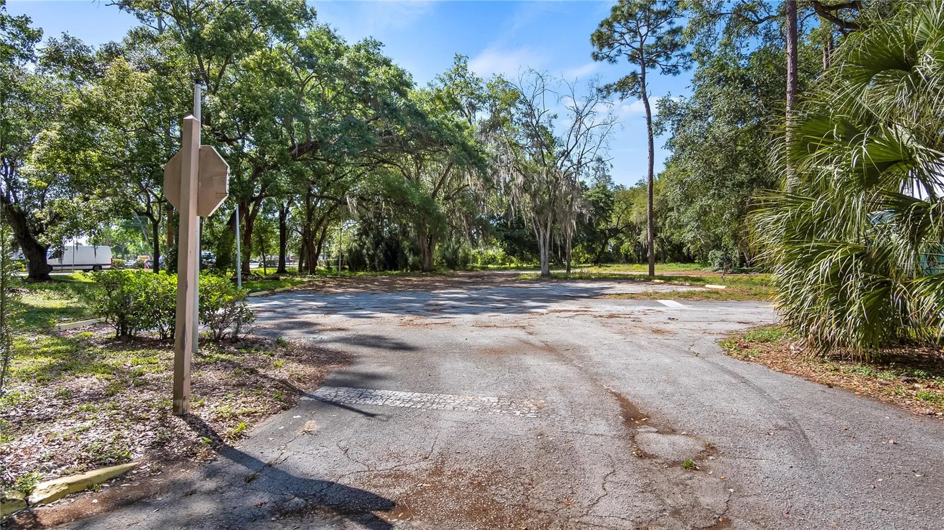 1500 N Hoagland Boulevard Kissimmee FL 34741