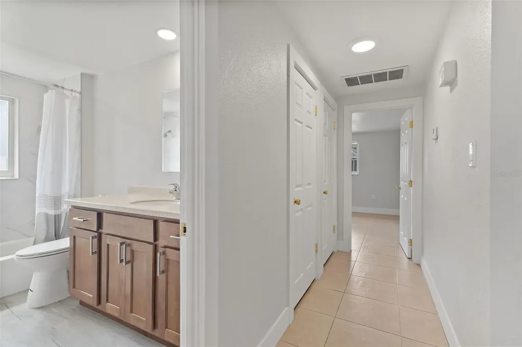 441 Greenwich Avenue NW Port Charlotte FL 33952