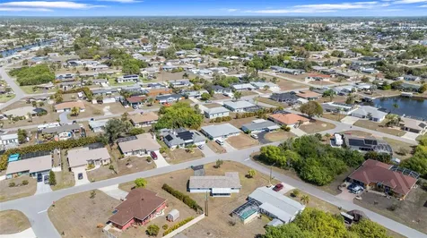 441 Greenwich Avenue NW Port Charlotte FL 33952