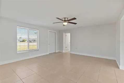 441 Greenwich Avenue NW Port Charlotte FL 33952