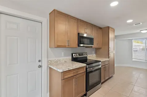441 Greenwich Avenue NW Port Charlotte FL 33952
