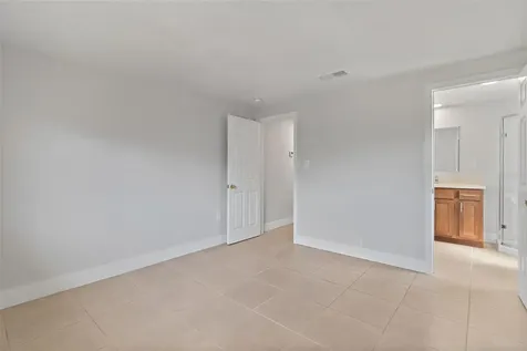 441 Greenwich Avenue NW Port Charlotte FL 33952