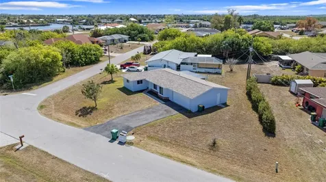 441 Greenwich Avenue NW Port Charlotte FL 33952