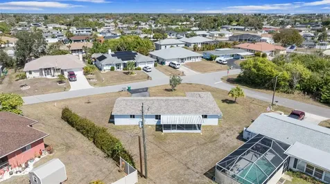441 Greenwich Avenue NW Port Charlotte FL 33952