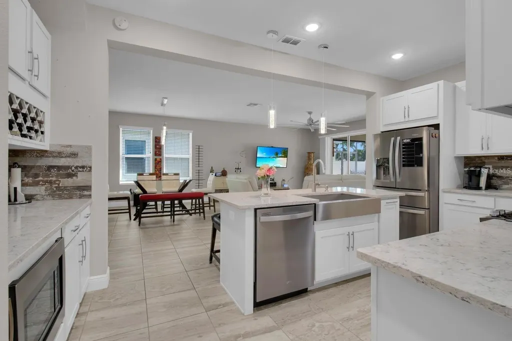 2487 Empress Drive Kissimmee FL 34741