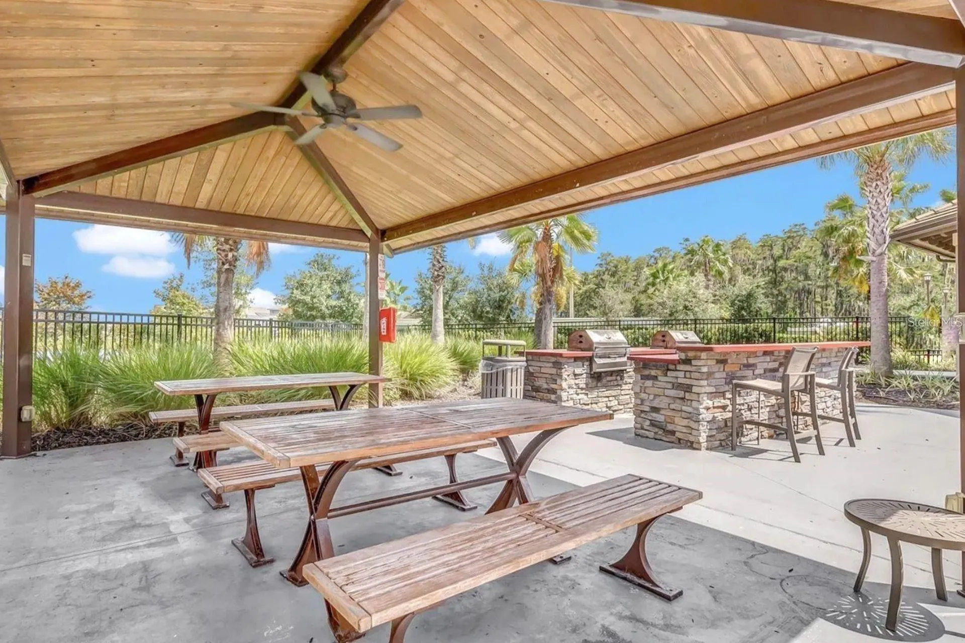 2487 Empress Drive Kissimmee FL 34741