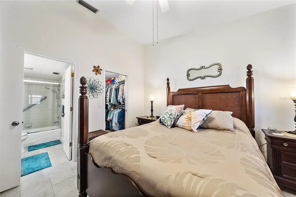 758 Village Circle Venice FL 34292