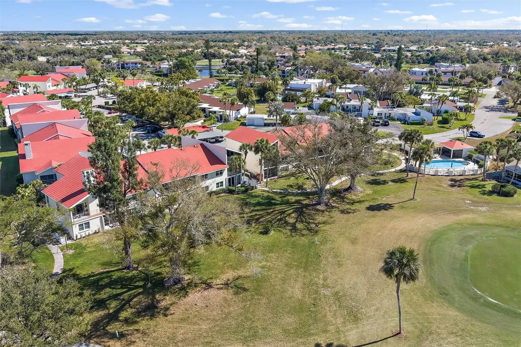 758 Village Circle Venice FL 34292