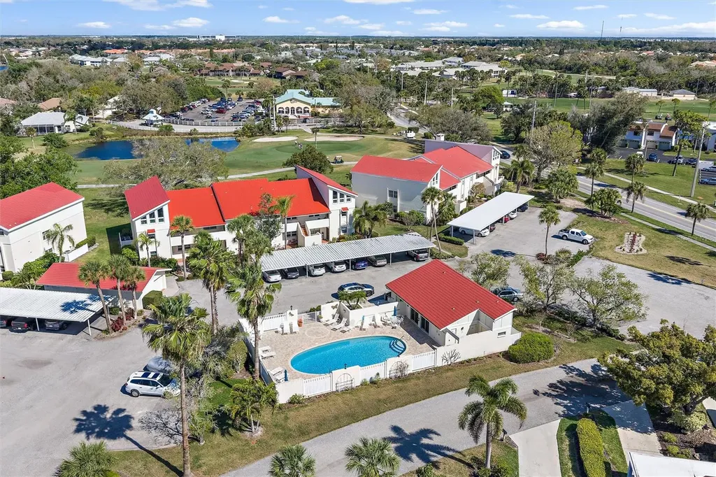 758 Village Circle Venice FL 34292