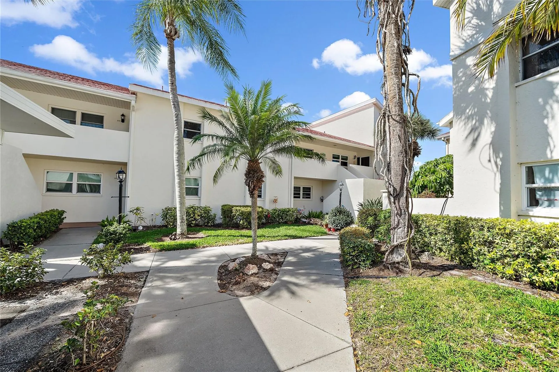 758 Village Circle Venice FL 34292