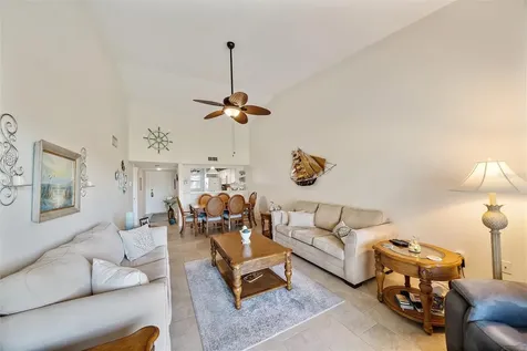 758 Village Circle Venice FL 34292