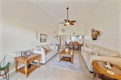 758 Village Circle Venice FL 34292