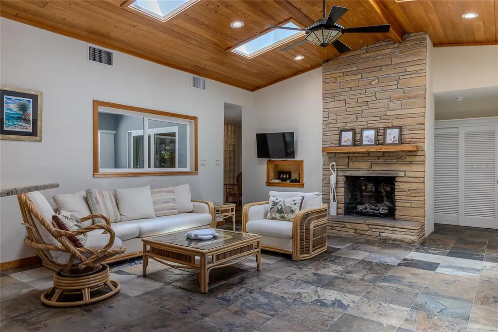 416 Sunset Drive Venice FL 34285