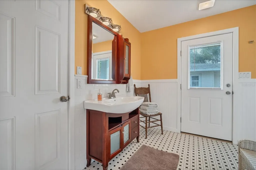 416 Sunset Drive Venice FL 34285