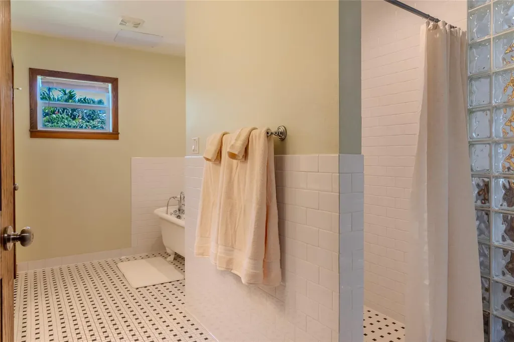 416 Sunset Drive Venice FL 34285