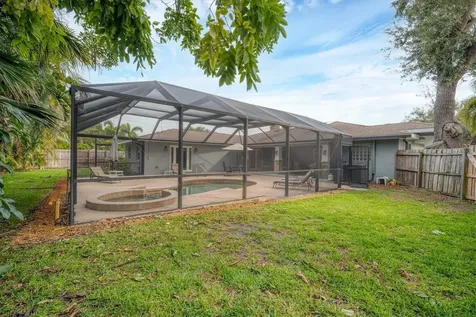 416 Sunset Drive Venice FL 34285