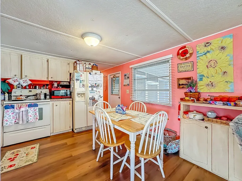 411 Tropic Drive W Palmetto FL 34221