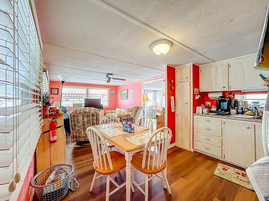 411 Tropic Drive W Palmetto FL 34221