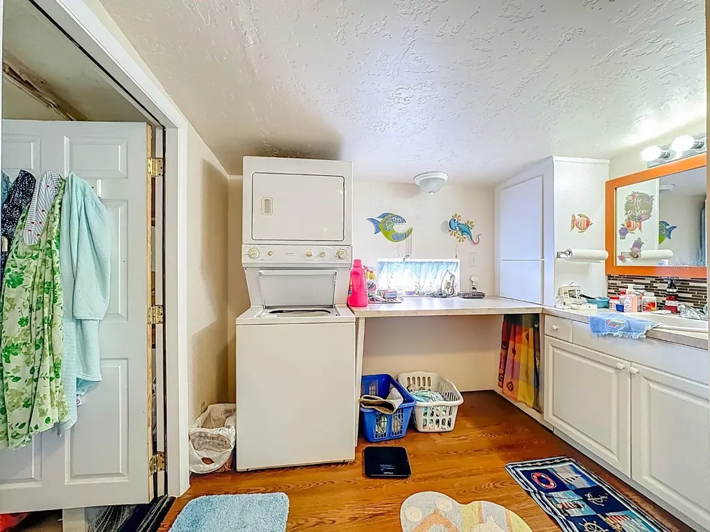 411 Tropic Drive W Palmetto FL 34221