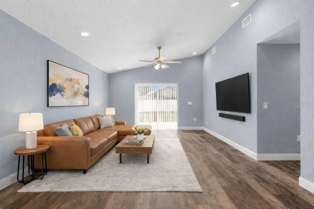 318 Bennett Street Auburndale FL 33823