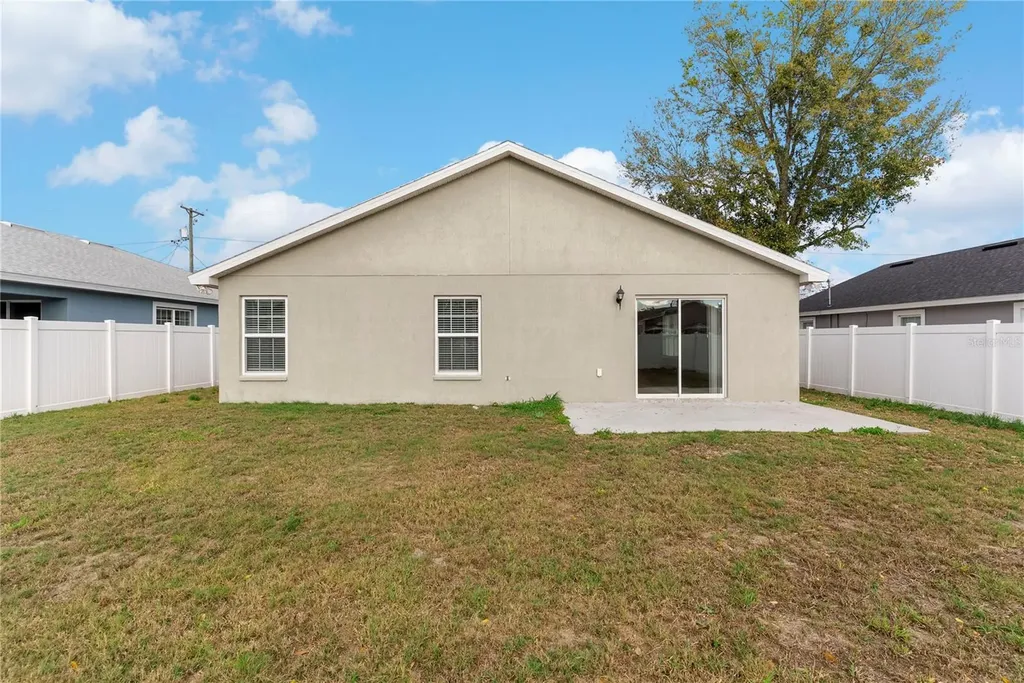 318 Bennett Street Auburndale FL 33823