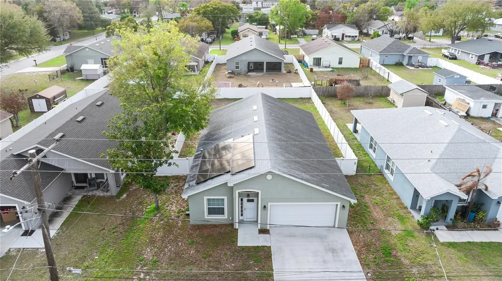 318 Bennett Street Auburndale FL 33823