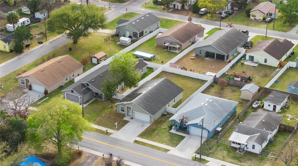 318 Bennett Street Auburndale FL 33823