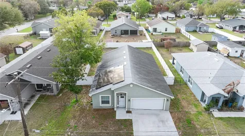 318 Bennett Street Auburndale FL 33823