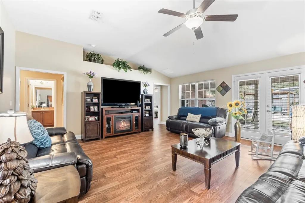 3 Rae June Place Palm Coast FL 32164