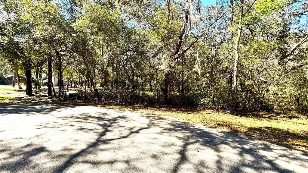 Lincoln Road Deland FL 32724