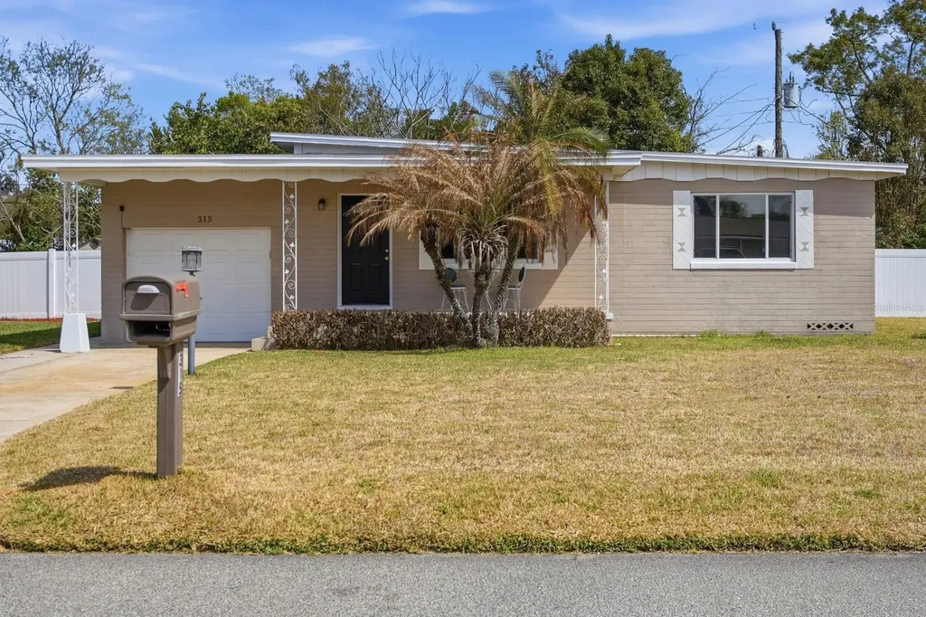 315 Scotland Drive Daytona Beach FL 32117
