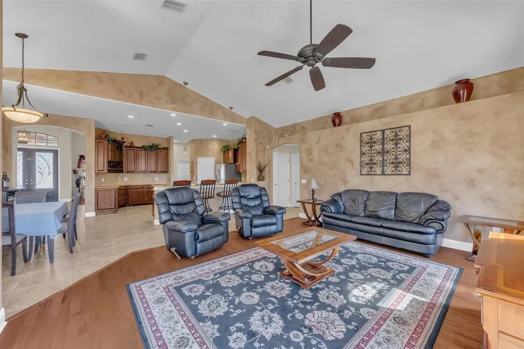 13101 Shadow Run Boulevard Riverview FL 33569