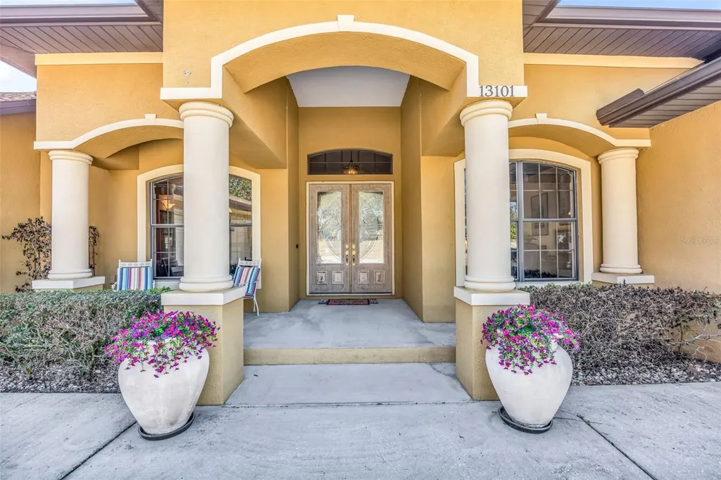 13101 Shadow Run Boulevard Riverview FL 33569
