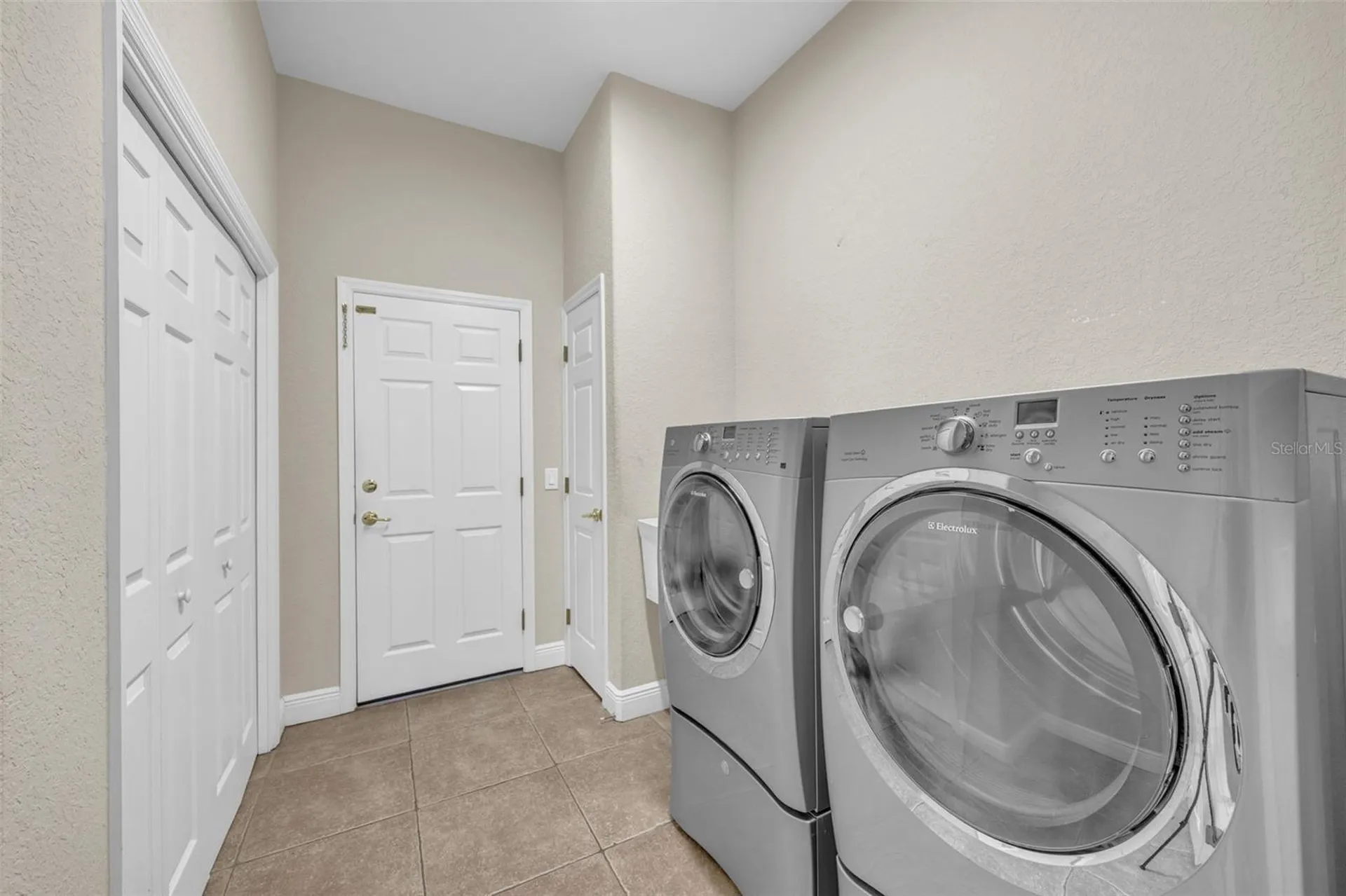 13101 Shadow Run Boulevard Riverview FL 33569