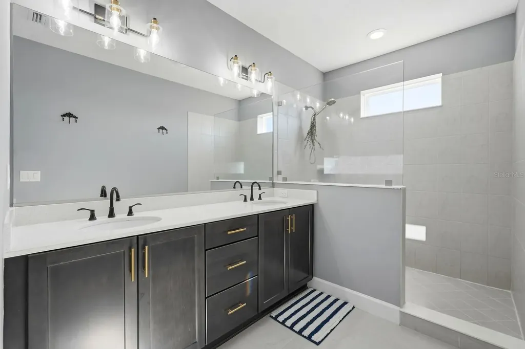 137 Azure Mist Way Daytona Beach FL 32124
