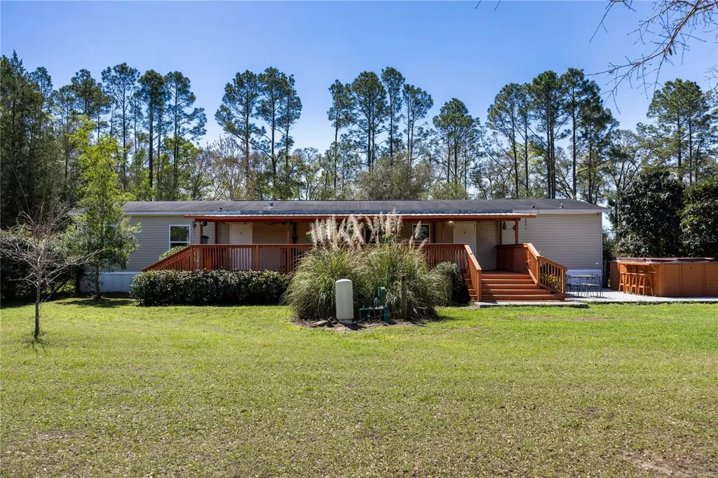 25228 NW 158th Avenue High Springs FL 32643