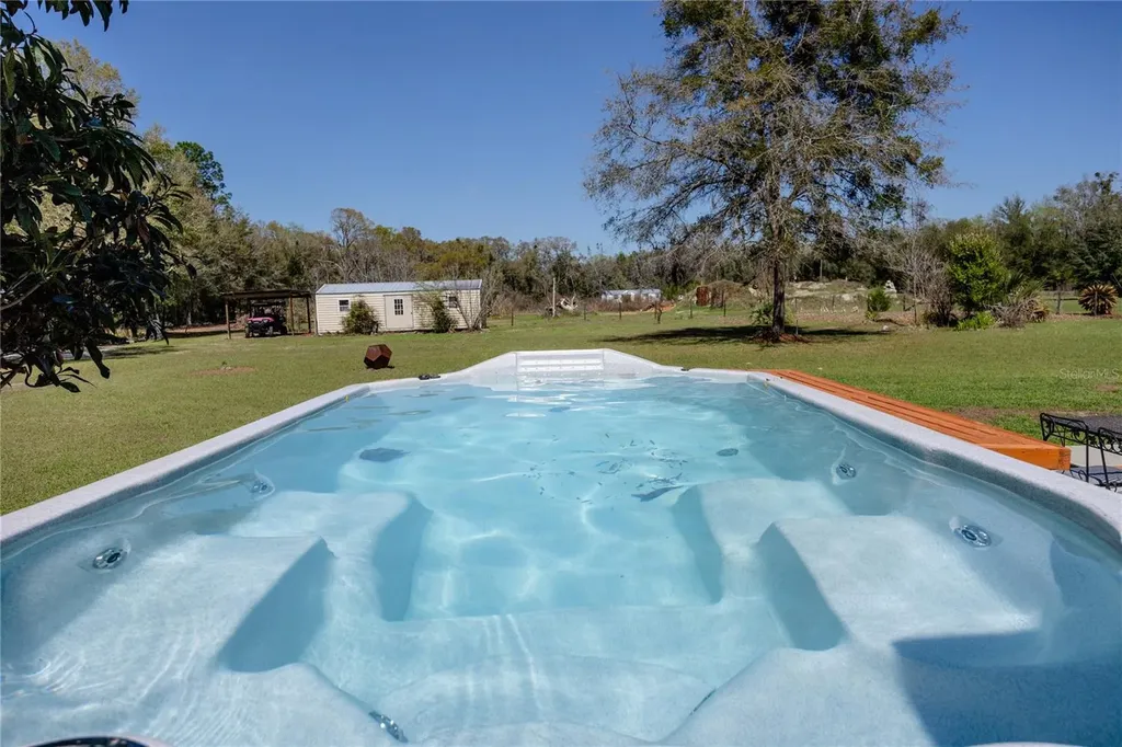 25228 NW 158th Avenue High Springs FL 32643