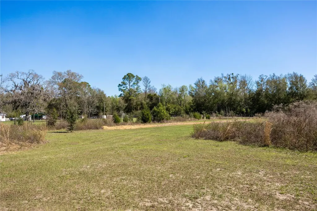 25228 NW 158th Avenue High Springs FL 32643