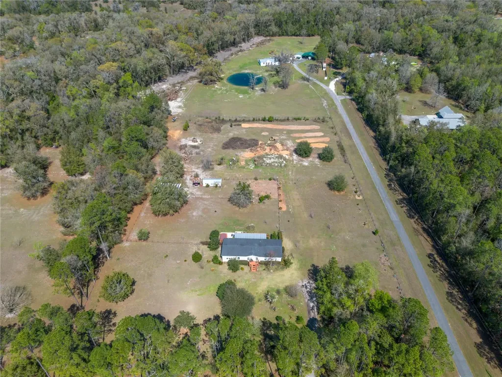 25228 NW 158th Avenue High Springs FL 32643