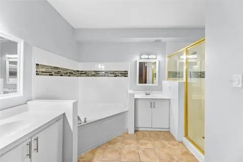 6690 Royal Palm Vega Alta PR 00692