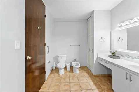 6690 Royal Palm Vega Alta PR 00692