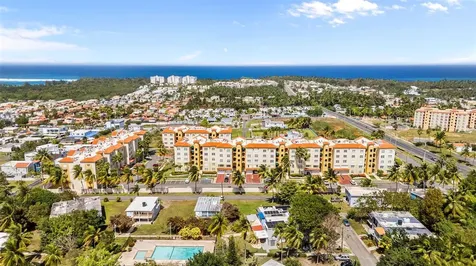 6690 Royal Palm Vega Alta PR 00692