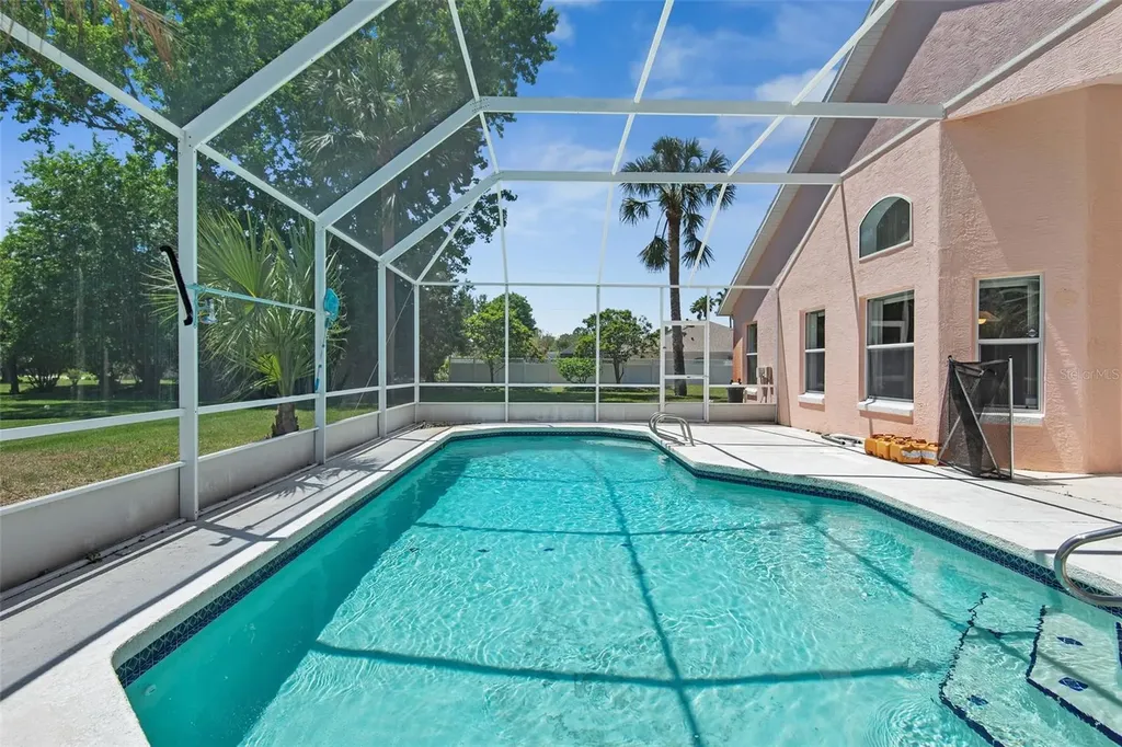 16 Woodston Lane Palm Coast FL 32164