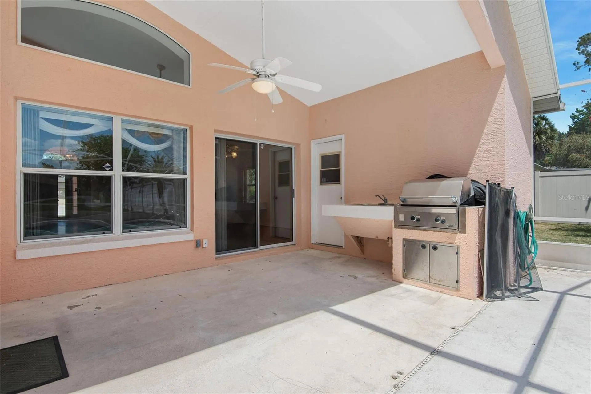 16 Woodston Lane Palm Coast FL 32164